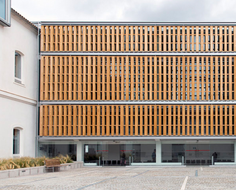 Escuela Técnica Superior de Arquitectura de Granada Mobles 114