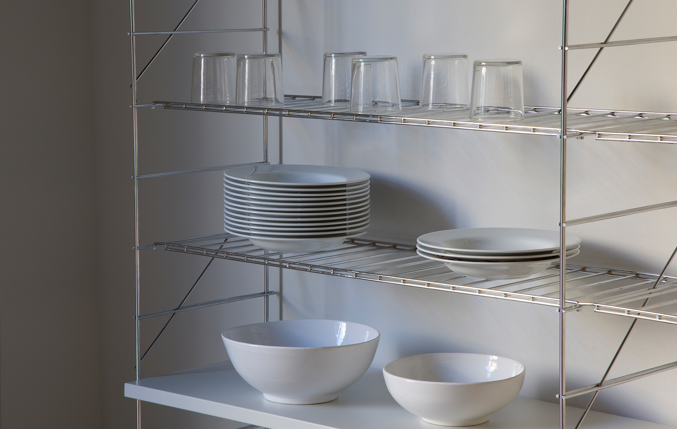 Tria shelving and shelving systems