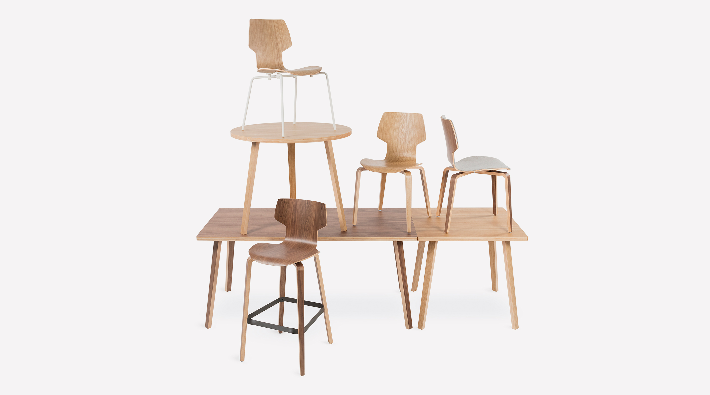 Designermöbel und zeitgemäße Möbelredakteure | Mobles 114